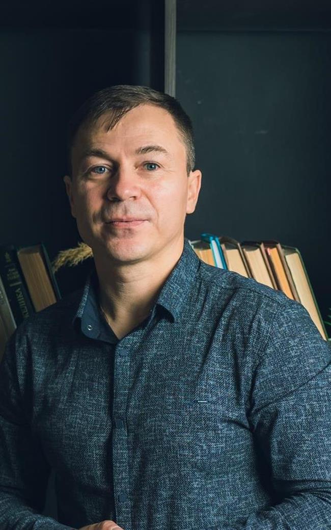 Владимир Геннадьевич - репетитор по математике