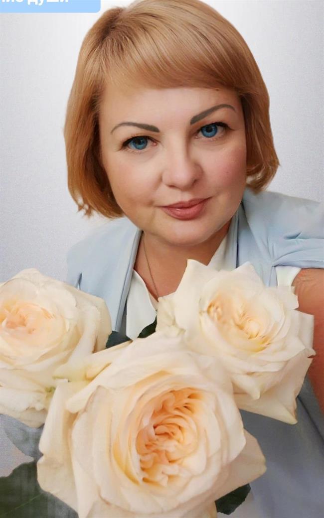 Юлия Васильевна - репетитор по обществознанию, экономике и другим предметам