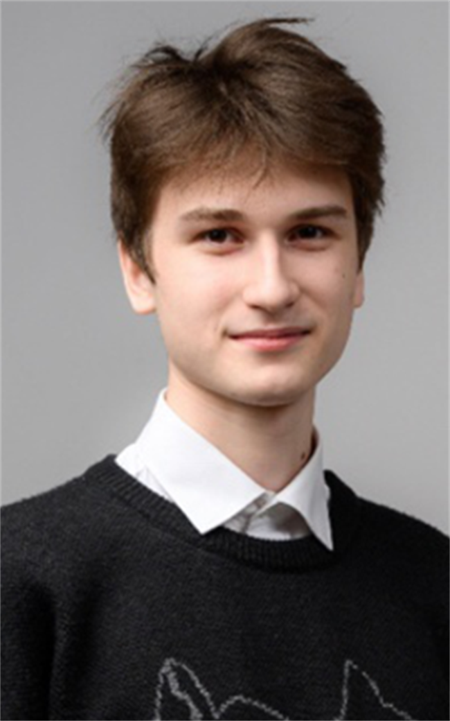 Николай Дмитриевич - репетитор по информатике