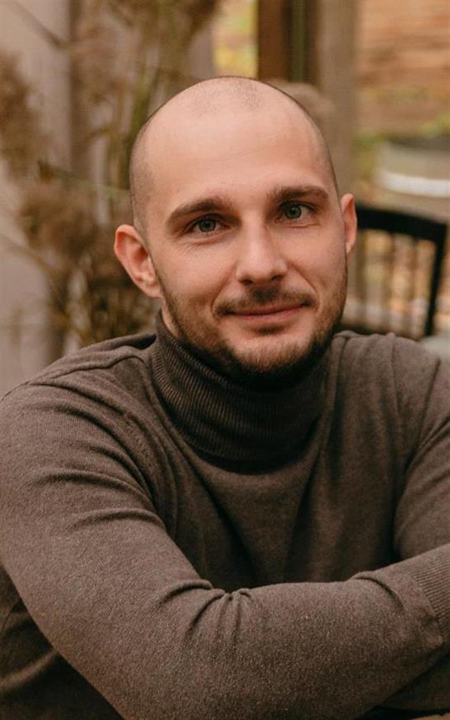 Максим Владимирович - репетитор по математике и физике