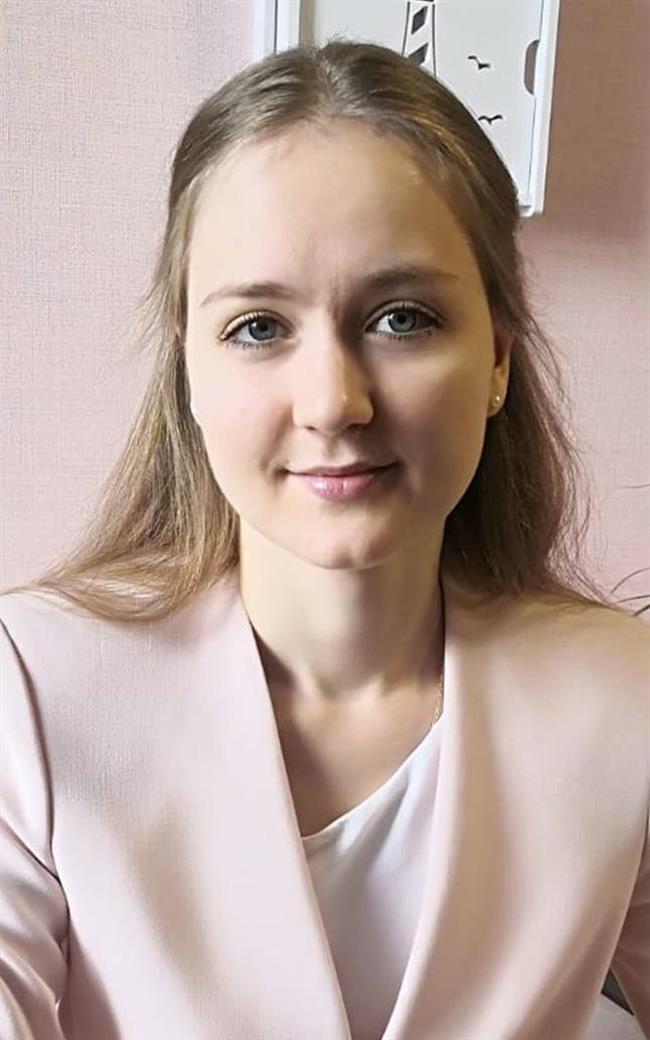 Мария Михайловна - репетитор по английскому языку