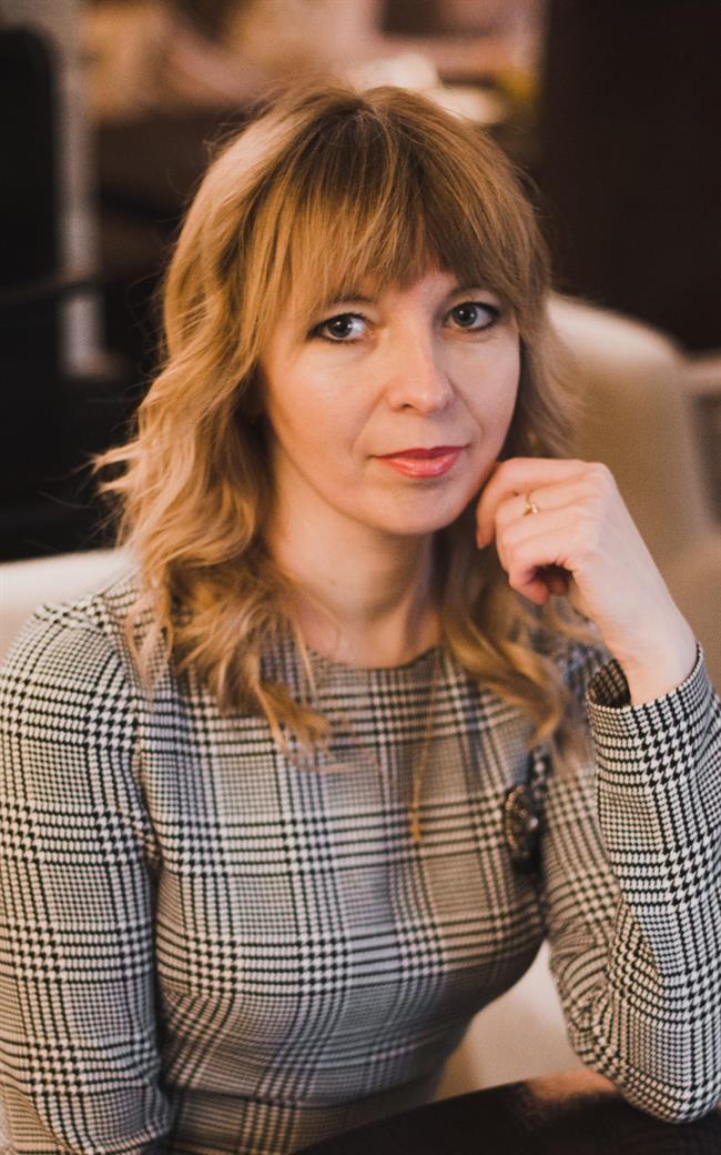Наталия Викторовна - репетитор по подготовке к школе
