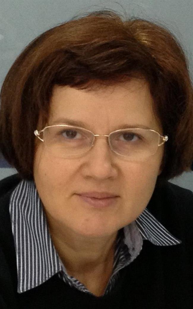 Юлия Александровна - репетитор по математике