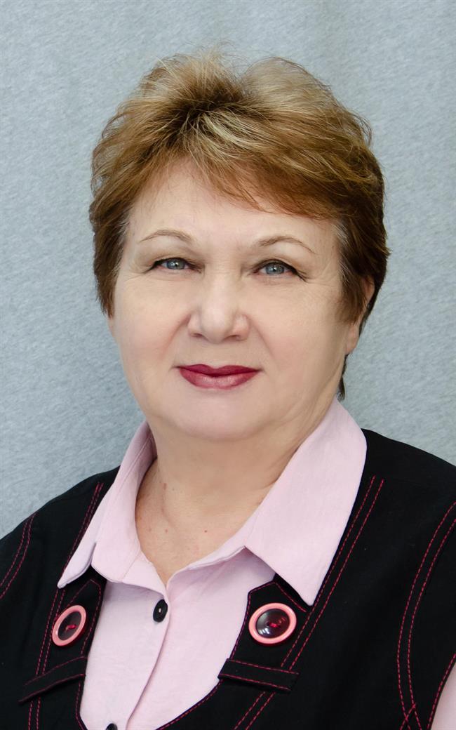 Ольга Владимировна - репетитор по химии
