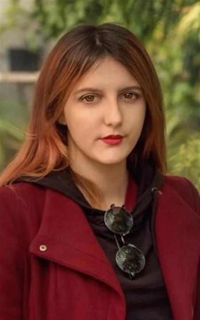Екатерина Сергеевна - репетитор по физике, математике и биологии