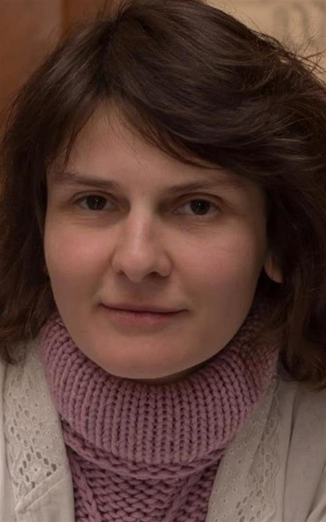 Антонина Ильинична - репетитор по биологии