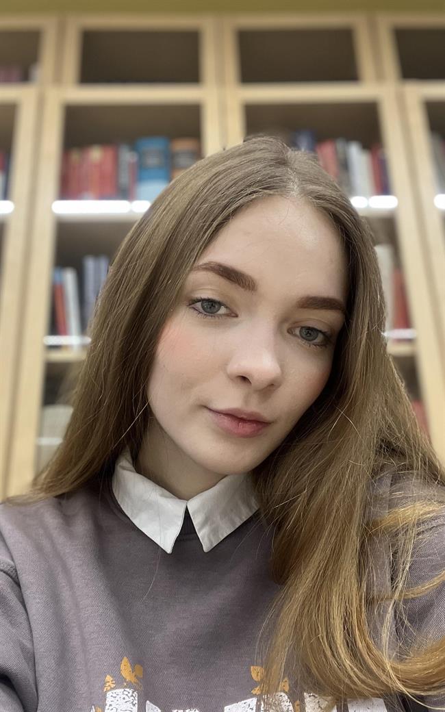 Юлия Владимировна - репетитор по китайскому языку