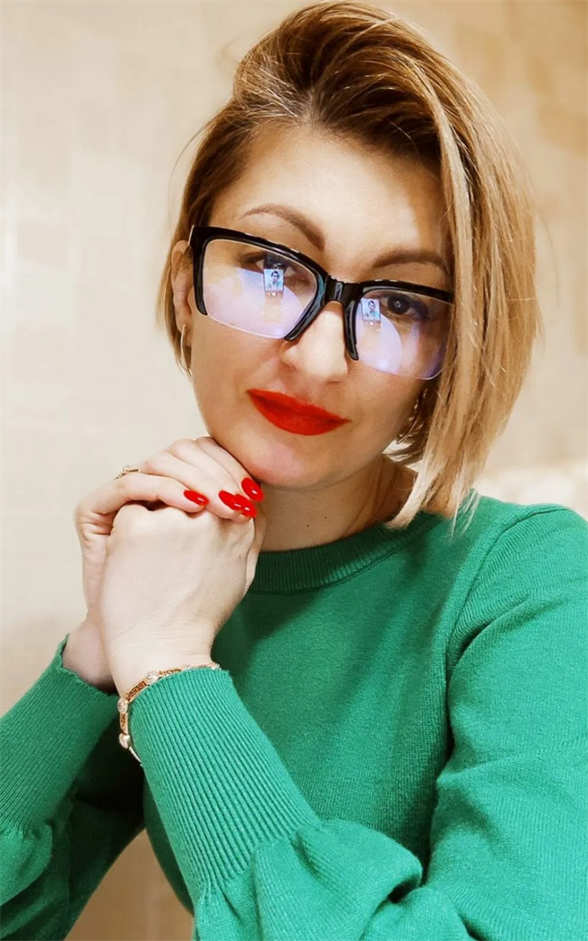 Светлана Васильевна - репетитор по подготовке к школе и предметам начальной школы