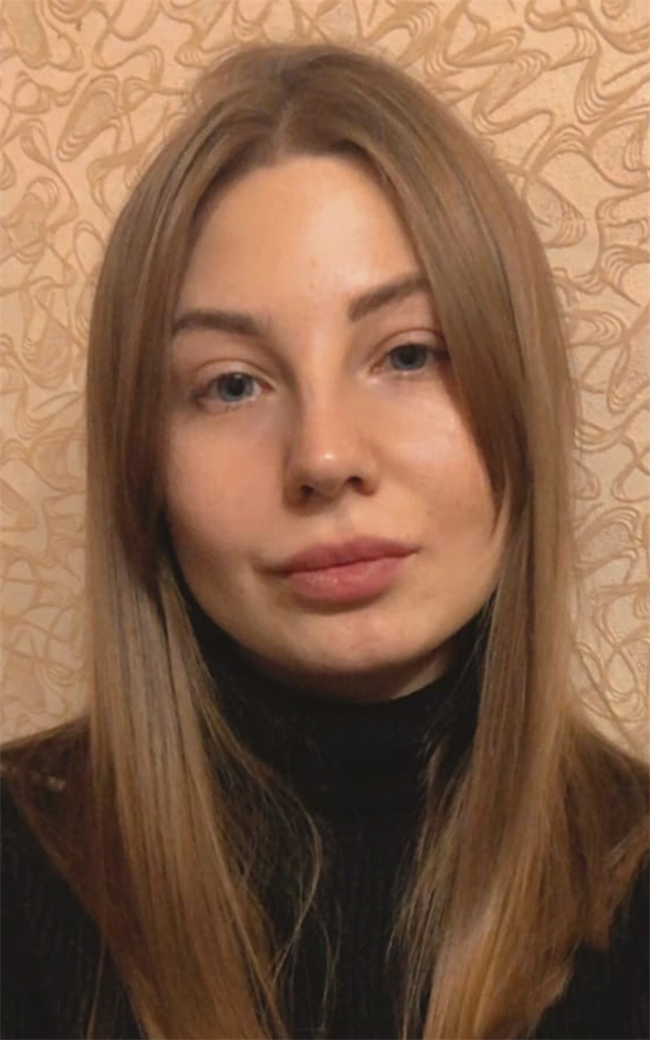 Елена Юрьевна - репетитор по английскому языку