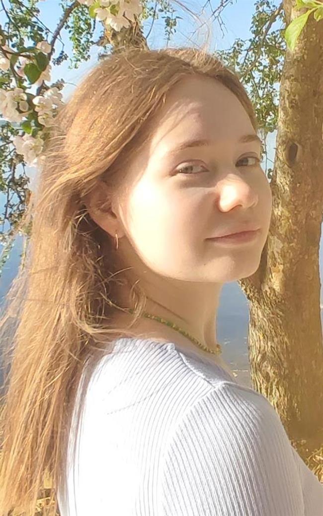 Александра Сергеевна - репетитор по английскому языку и редким иностранным языкам