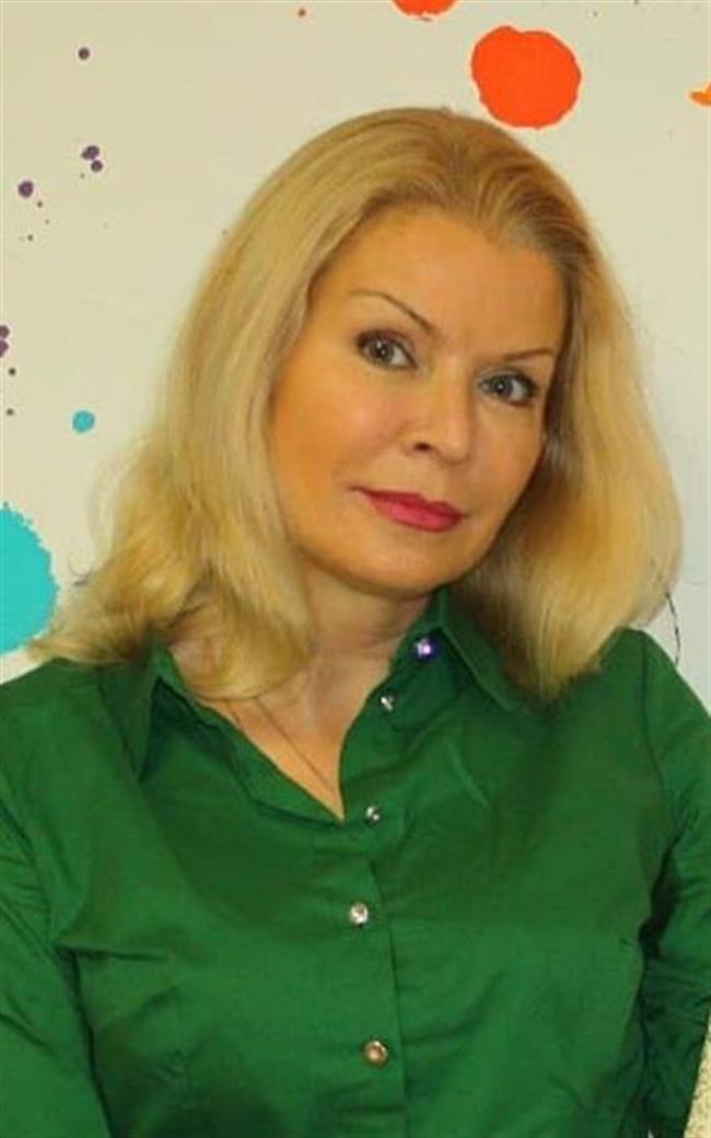 Жанна Валерьевна - репетитор по изобразительному искусству, подготовке к школе и предметам начальной школы