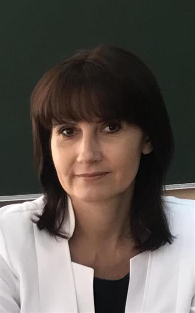 Анна Сергеевна - репетитор по обществознанию и истории