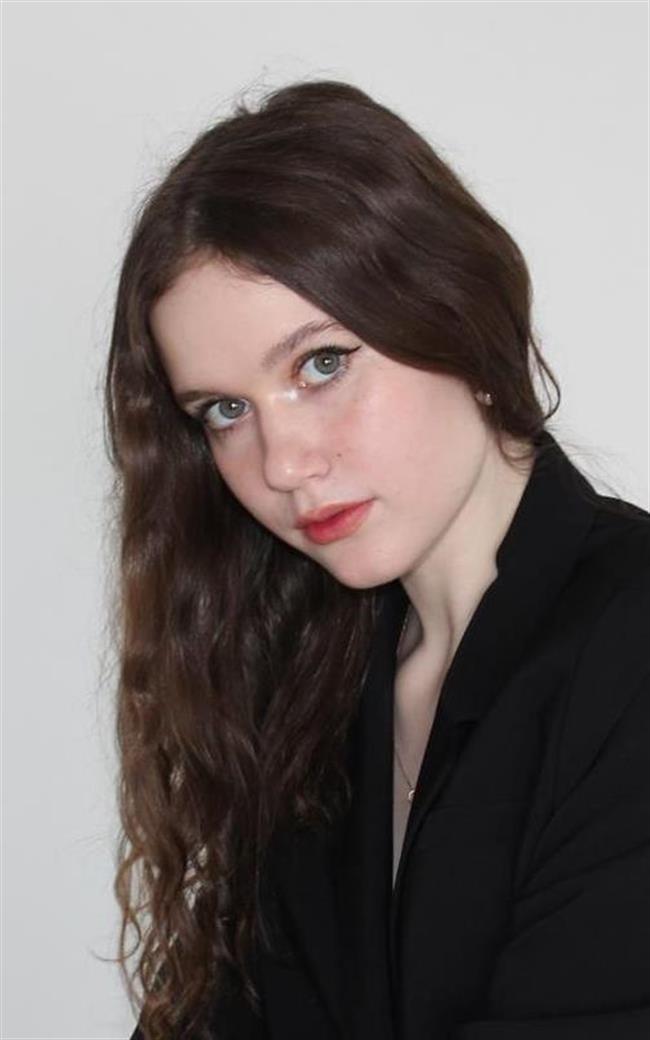 Анна Александровна - репетитор по английскому языку