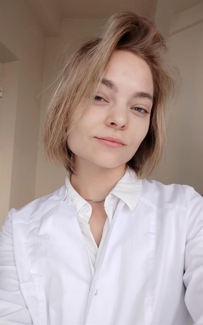 Ангелина Александровна - репетитор по химии, другим предметам и биологии
