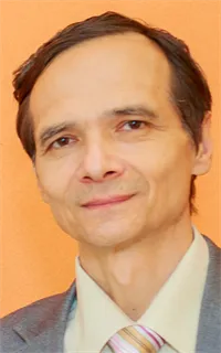 Фарид Алямович - репетитор по математике, русскому языку для иностранцев и английскому языку