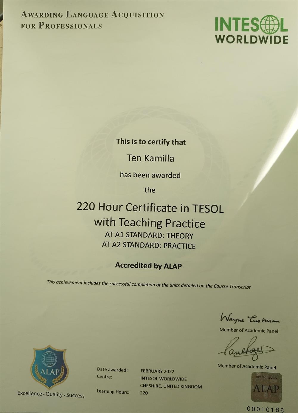 TESOL (Teaching English to Speakers of Other Languages) — международный сертификат, подтверждающий уровень знания и профессиональную компетентность в преподавании английского языка как иностранного, позволяет преподавать язык по всему миру, аккредитован организацией INTESOL WORLWIDE, United Kingdom.