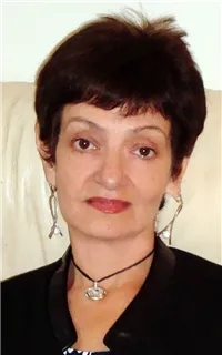 Анна Николаевна - репетитор по французскому языку