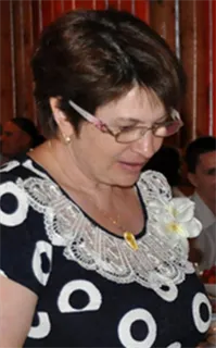 Марина Николаевна - репетитор по химии