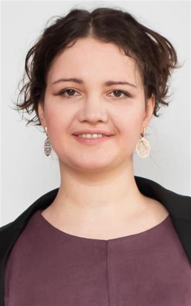 Анна Леонидовна - репетитор по английскому языку и другим предметам