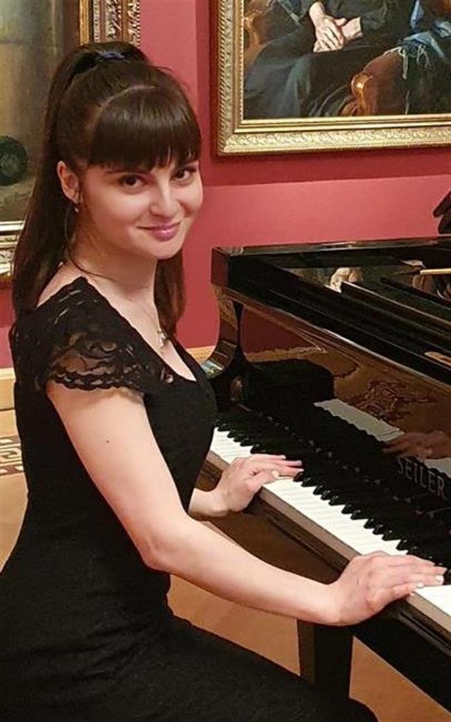Вилена Борисовна - репетитор по музыке