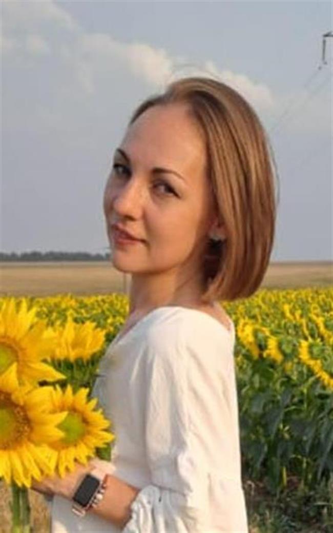 Лейсан Альбертовна - репетитор по обществознанию