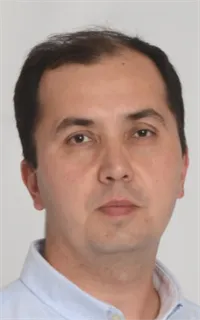 Винер Фаритович - репетитор по биологии