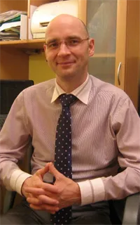 Владимир Васильевич - репетитор по экономике