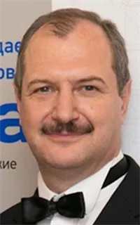 Игорь Константинович - репетитор по информатике