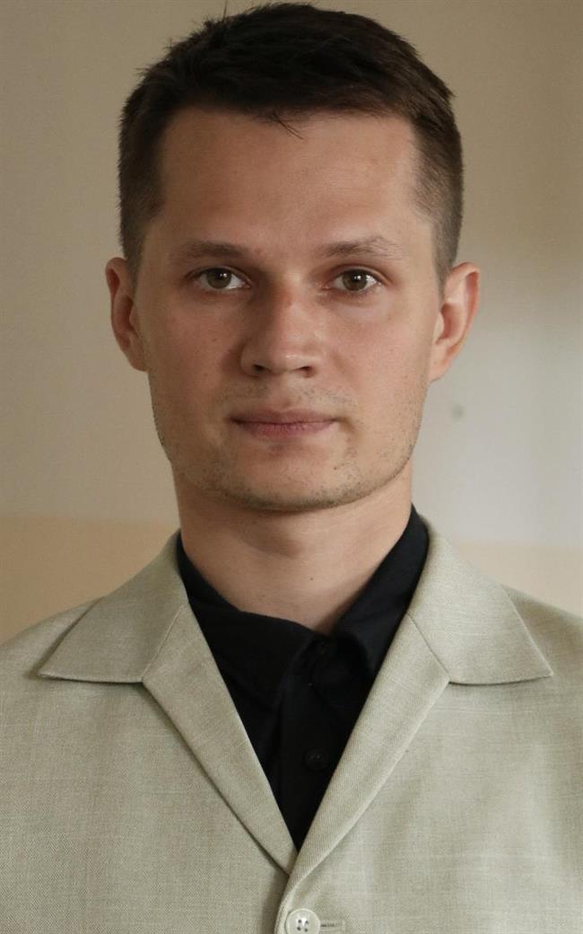 Павел Сергеевич - репетитор по истории и обществознанию