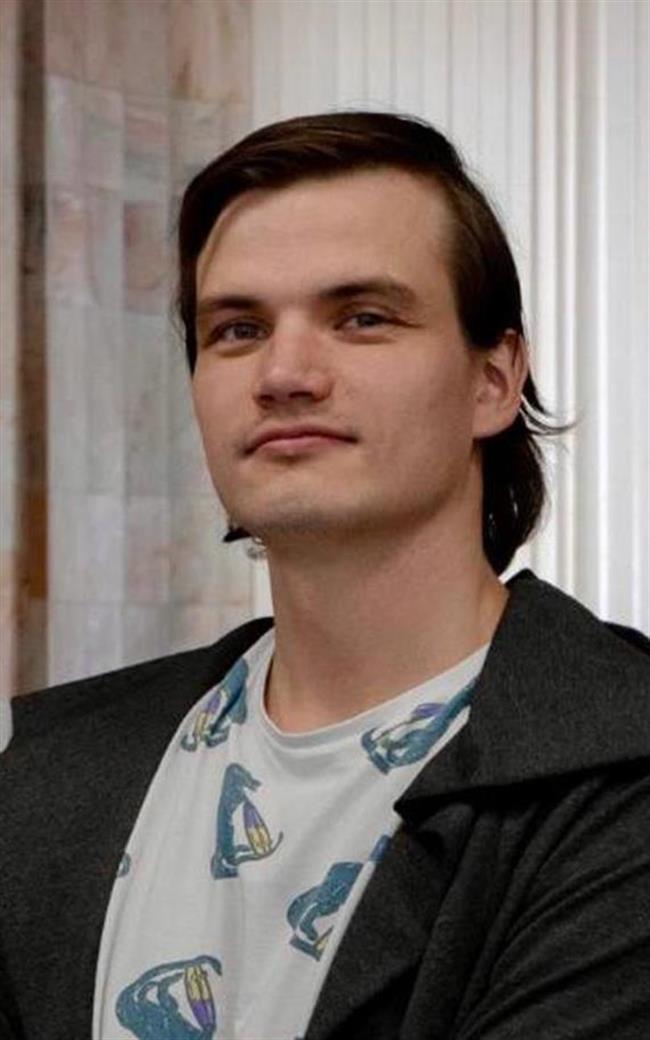 Денис Аркадьевич - репетитор по физике и математике