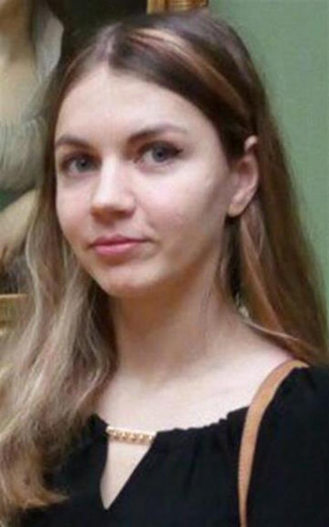 Марианна Сергеевна - репетитор по истории и обществознанию