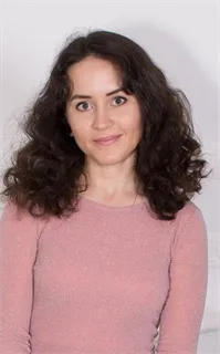 Полина Андреевна - репетитор по музыке