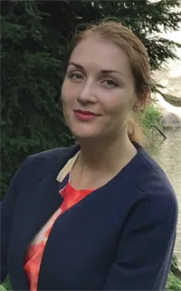 Евгения Андреевна - репетитор по английскому языку, французскому языку, немецкому языку, испанскому языку и итальянскому языку