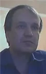 Лев Леонидович - репетитор по математике, физике и экономике