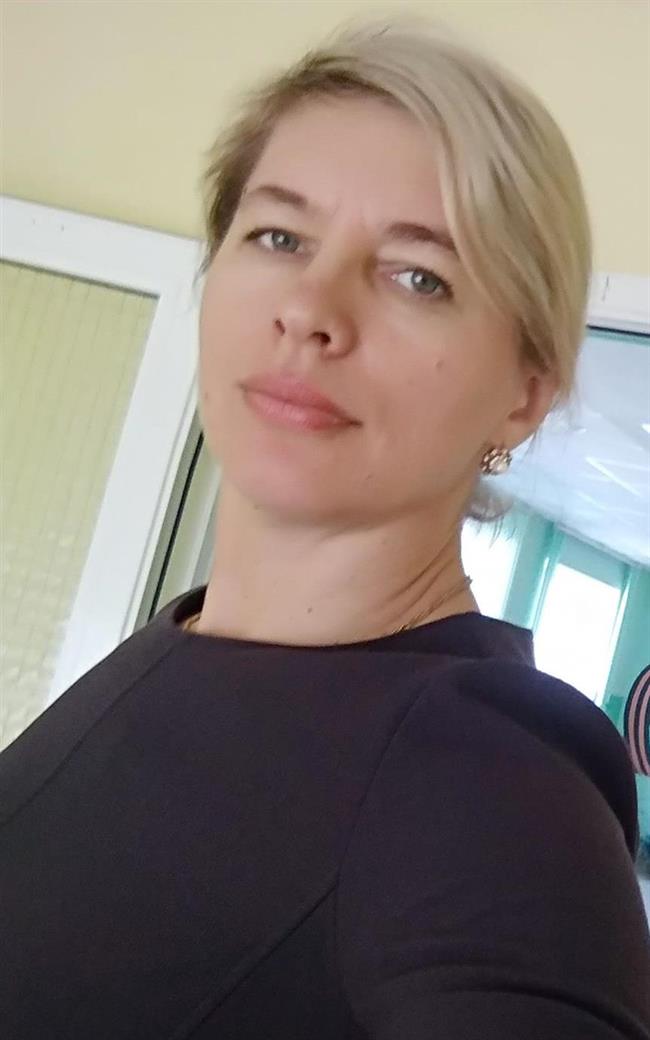 Светлана Николаевна - репетитор по истории, обществознанию, экономике и другим предметам