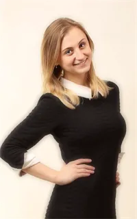 Адель Вадимовна - репетитор по русскому языку, английскому языку и французскому языку