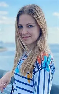 Анна Сергеевна - репетитор по русскому языку, английскому языку и литературе