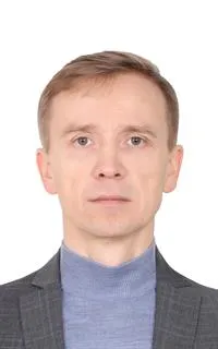 Никита Дмитриевич - репетитор по математике, физике, предметам начальной школы, спорту и фитнесу и информатике