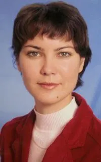 Гульнара Ринатовна - репетитор по химии и биологии
