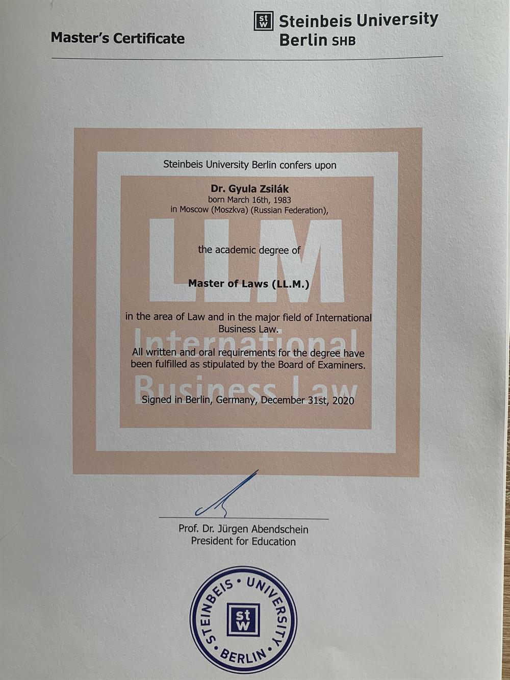 Степень магистра права (LL.M., Master of Laws, по программе «Международное коммерческое право» на английском языке, с отличием), «Берлинский университет Штайнбайса», 2019–2020 гг.