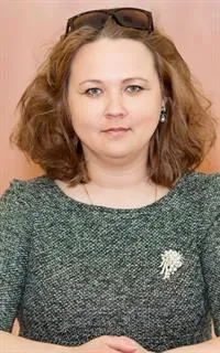 Ирина Валерьевна - репетитор по предметам начальной школы, русскому языку, математике и подготовке к школе