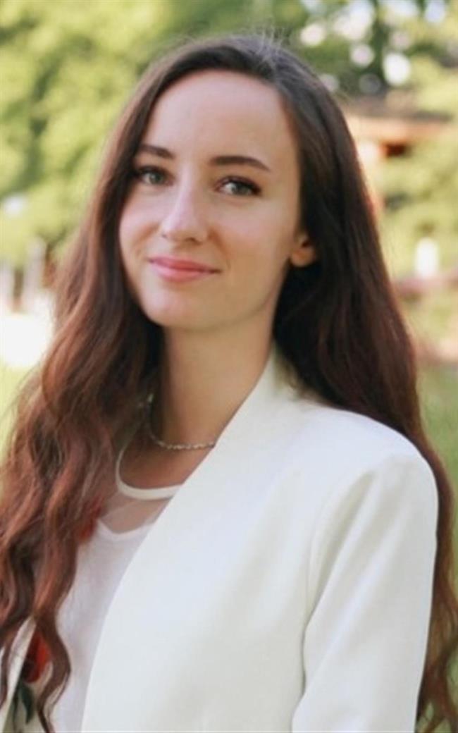 Ольга Эдуардовна - репетитор по английскому языку, испанскому языку и русскому языку для иностранцев