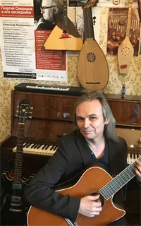 Петр Борисович - репетитор по музыке и спорту и фитнесу