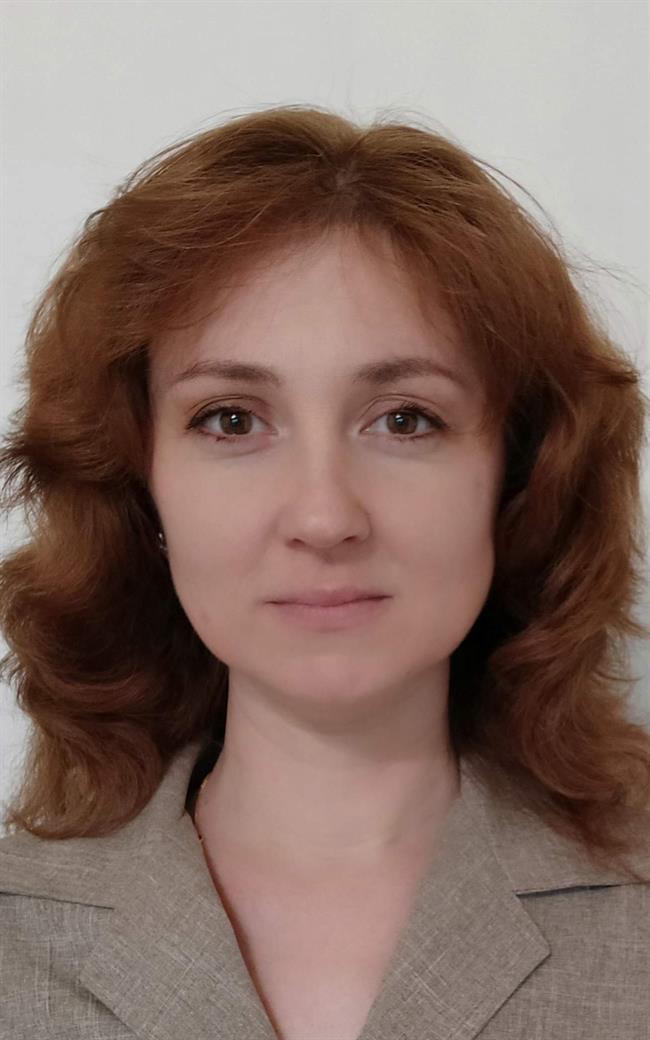 Елена Валерьевна - репетитор по английскому языку