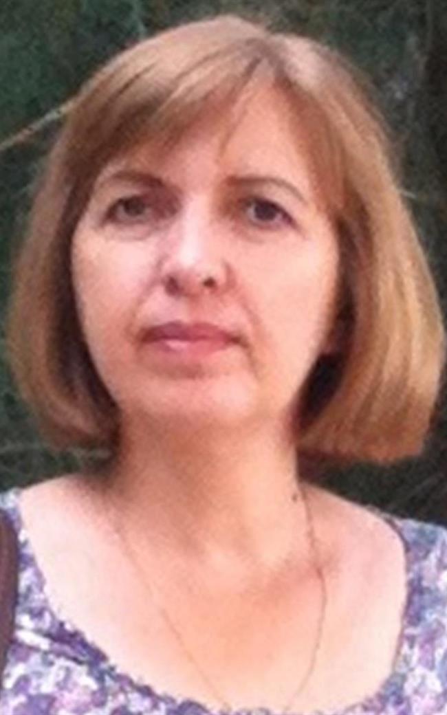 Ирина Борисовна - репетитор по подготовке к школе, предметам начальной школы и русскому языку