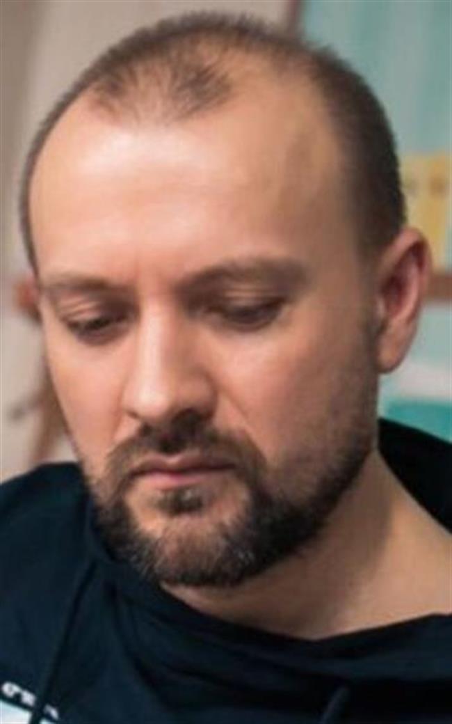 Александр Анатольевич - репетитор по музыке и спорту и фитнесу