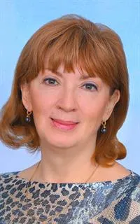 Елена Львовна - репетитор по предметам начальной школы и подготовке к школе