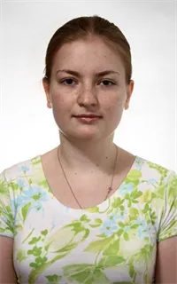 Ксения Александровна - репетитор по биологии и химии