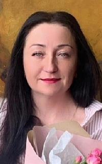 Наталия Валерьевна - репетитор по изобразительному искусству
