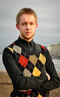 Илья Игоревич - репетитор по русскому языку, английскому языку и испанскому языку